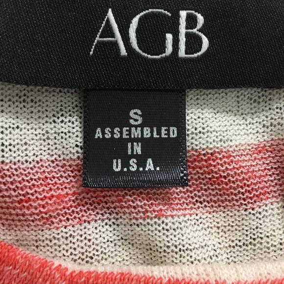 AGB Sleeveless Top with attached necklace✨Small - Picture 4 of 4